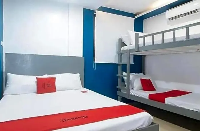 Reddoorz @ Gerlins Two Manila