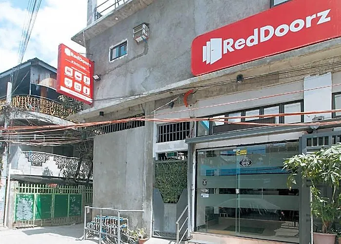 Reddoorz @ Gerlins Two Manila