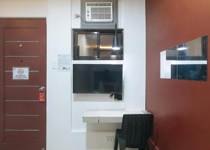 Hotel Reddoorz @ Gerlins Two Manila